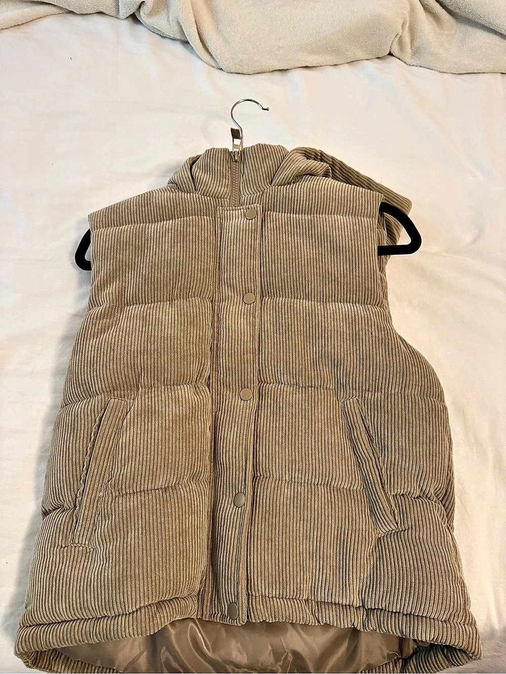 SONO Corduroy Hooded Puffer Vest in Brown
